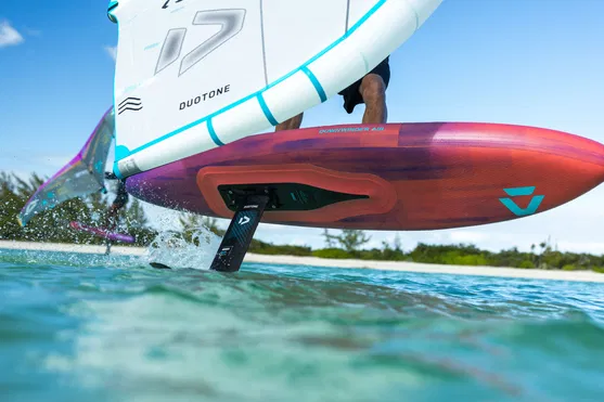 DUOTONE FOIL ����� Foilboard Downwinder Air 7'4" (42240-3661) 26-